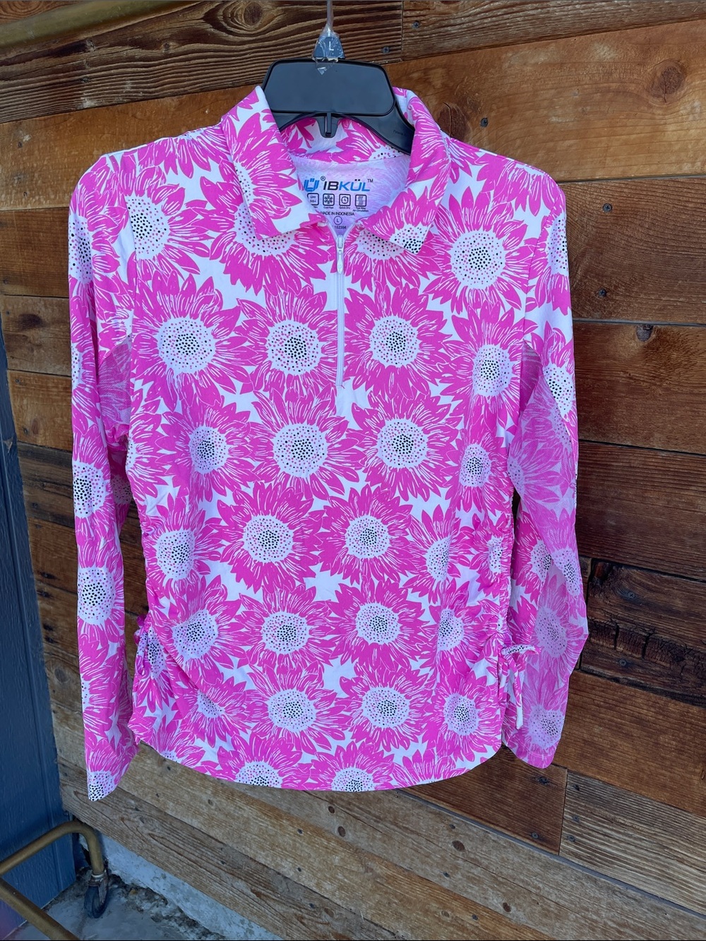 IBKUL Pink & White Floral Quarter-Zip Pullover
